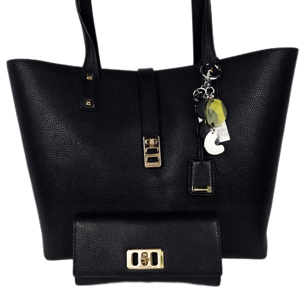 MICHAEL KORS 3 PC KARSON CARRYALL TOTE, WALLET & BAG CHARM